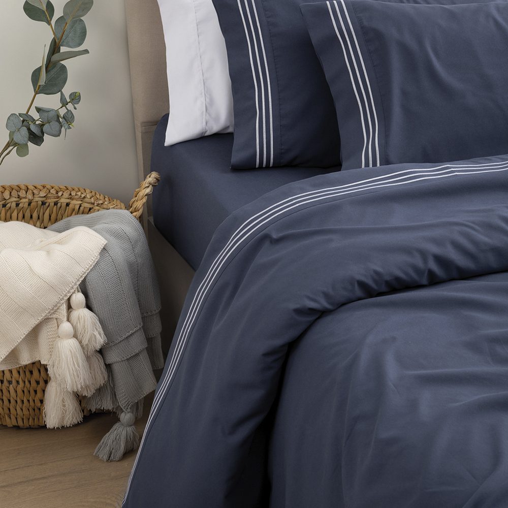 Juego de Sábanas Queen Size Lisas 700 H Embozo Bordado - Jean Cartier