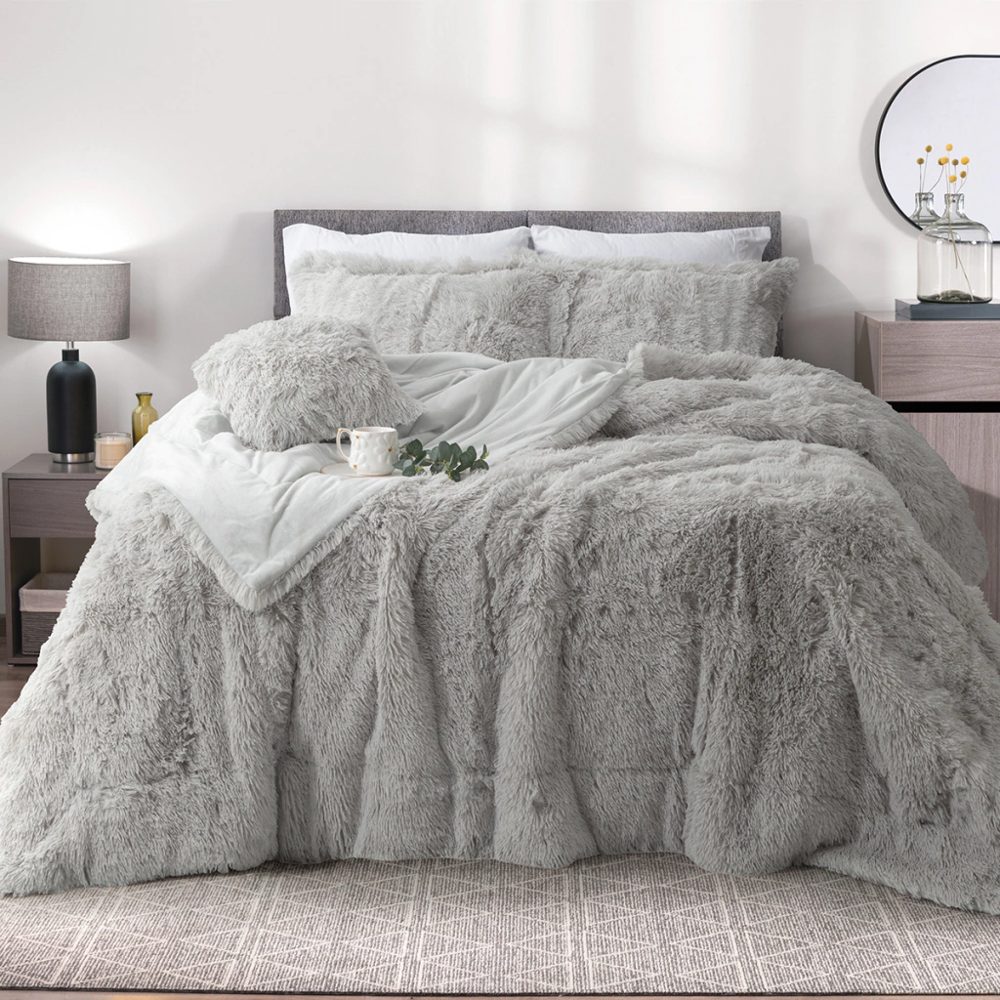 Kit 3 piezas Edredón King Size Flannel pelo largo Gris Perla - Jean Cartier